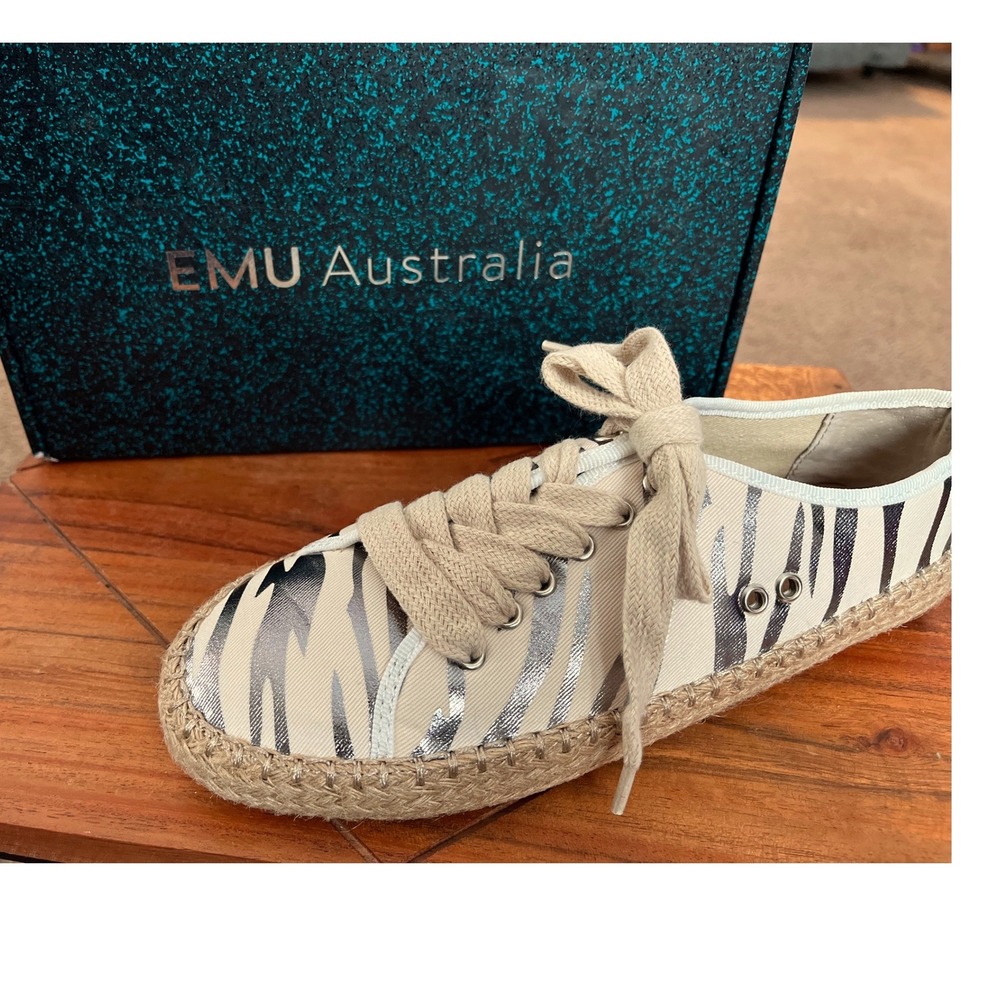 EMU Australia Agonis Zebra‎ Teens Espadrille Sneakers Shoes Coconut Blanc Size 5